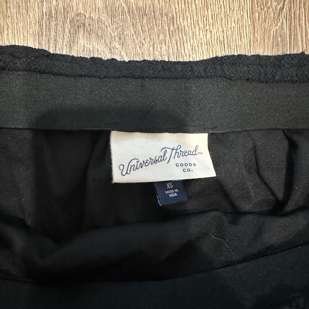 Universal Thread black lace Skirt - Picture 2 of 6